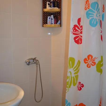 Apartament Bratanov In Sunny Day 6 *